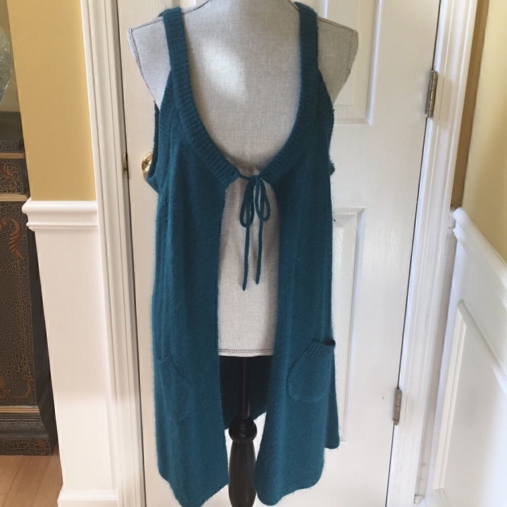 Teal Blue Sleeveless Sweater Jacket